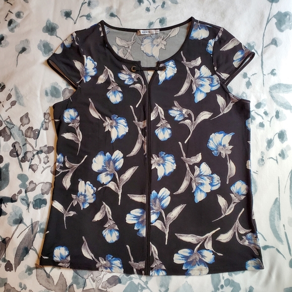 Ricki's Black Floral Top - Size L - Picture 1 of 4